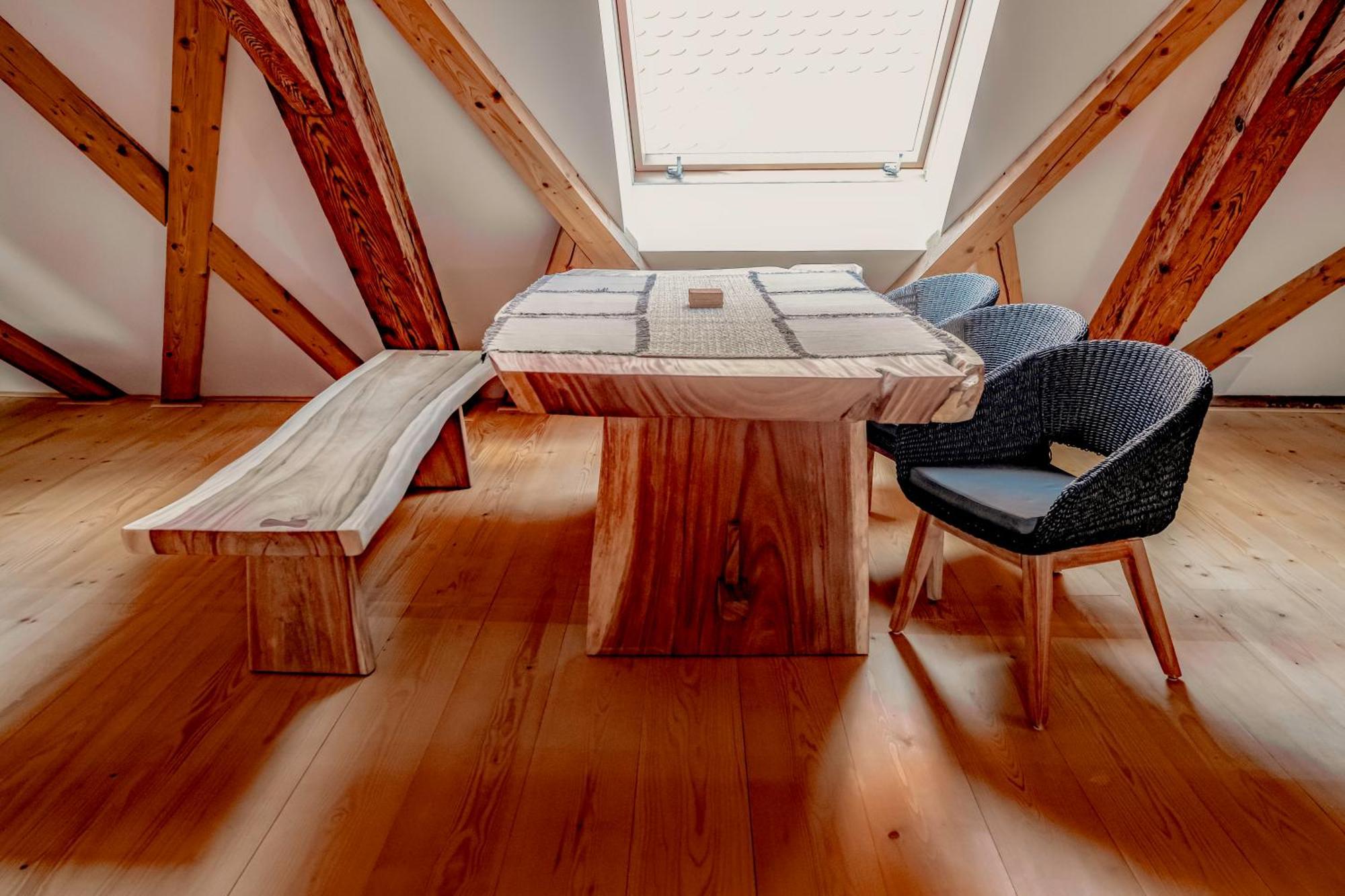 Knize Ferdinand Apartments Mikulov Esterno foto