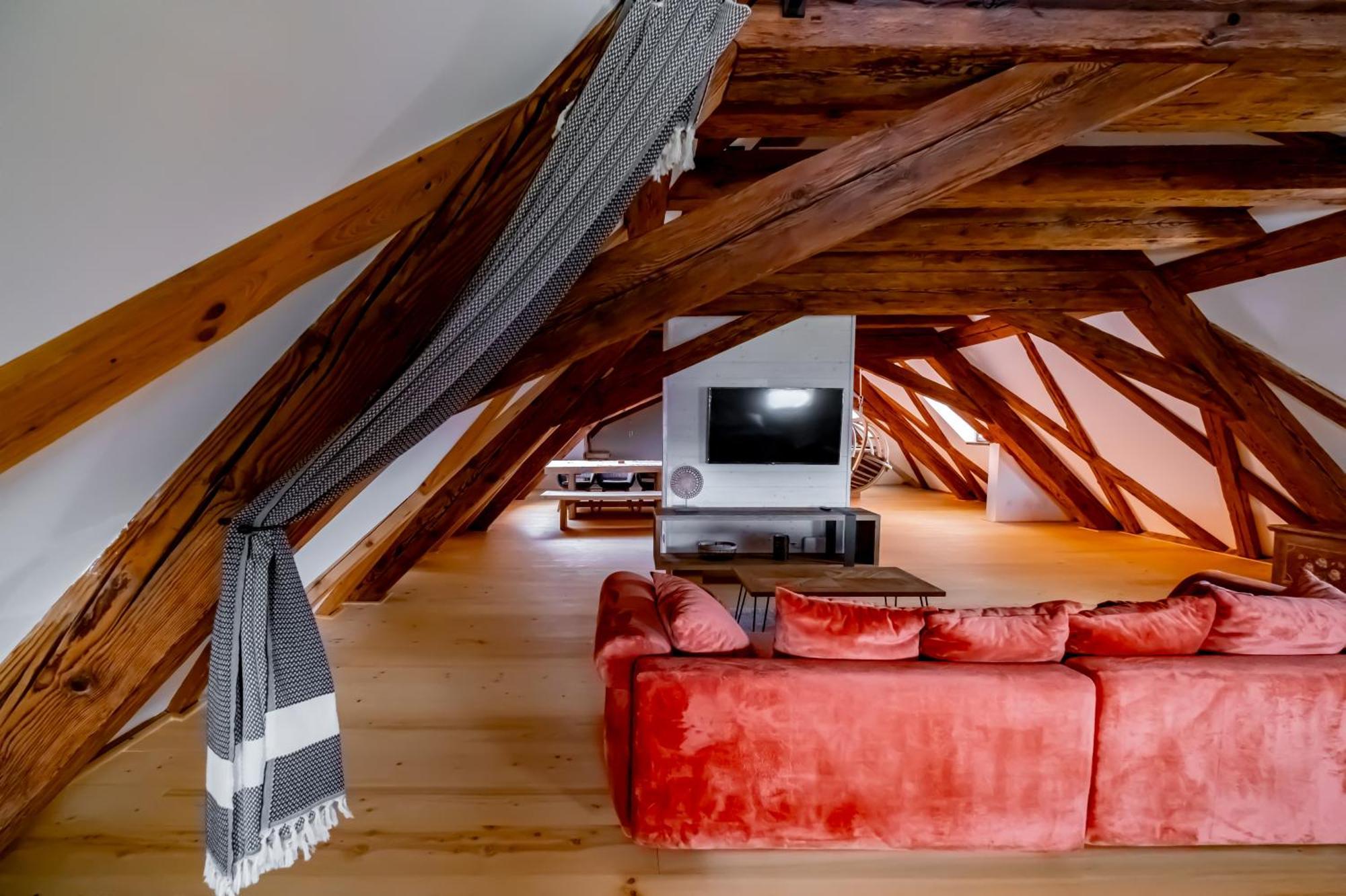 Knize Ferdinand Apartments Mikulov Esterno foto