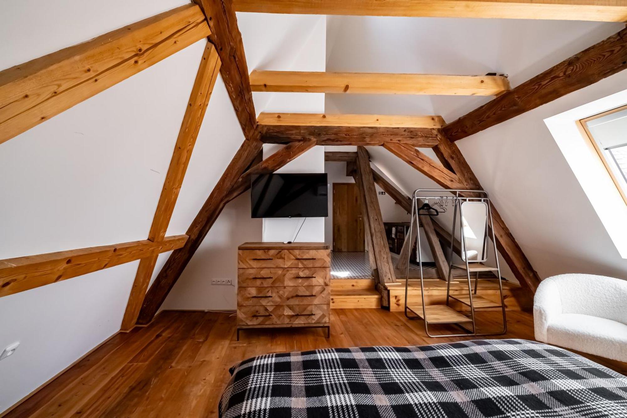 Knize Ferdinand Apartments Mikulov Esterno foto